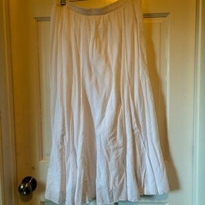 Alfred Dunner White Midi A-line Pleated Skirt